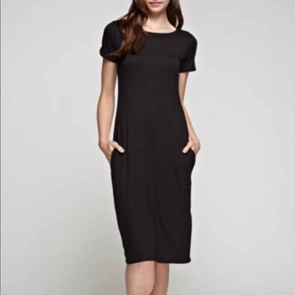 Black midi dress
